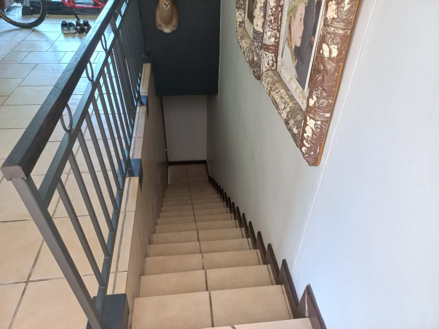 5 Bedroom Property for Sale in Keidebees Northern Cape